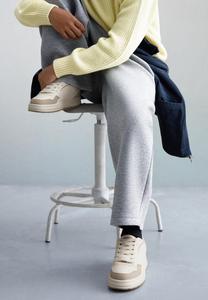 Кроссовки Bershka Trainers, Beige