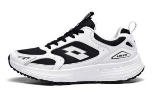 Амортизирующие противоскользящие и износостойкие легкие низкие кроссовки мужские бело-черные LOTTO, черный/серебристый