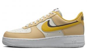 Кроссовки Nike Air Force 1 Low '07 LX '82, бежевый/желтый