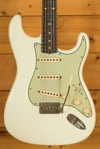 Fender Custom Shop 61 Strat Journeyman Relic - состаренный олимпийский белый