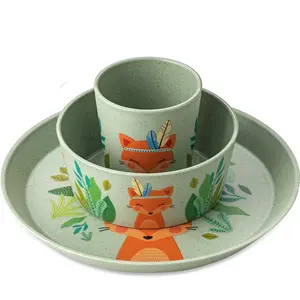 Набор детской посуды KOZIOL "Набор 3 тарелки+миска+чашка CONNECT HARRY", (набор, 3 шт, набор 3 тарелки+миска+чашка), Co² нейтральное производство, Производство Германия, 3 детали, на 1 персону, цвет organic green