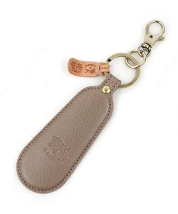 Брелок-лопатка для обуви Il Bisonte