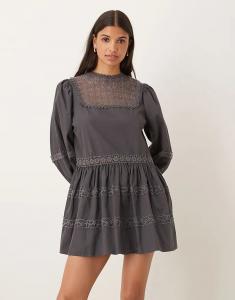 Платье-мини ASOS DESIGN с кружевными вставками и объемными рукавами