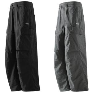 Коллекция для отдыха: унисекс карго-штаны Jeep, серый