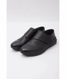 TORNADO MART∴Vibram Flip Fit Slip-On