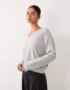 Серый джемпер тонкой вязки свободного кроя ASOS DESIGN