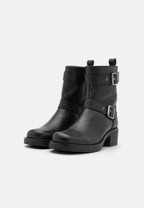 Ковбойские/байкерские ботинки по щиколотку Anna Field, черный