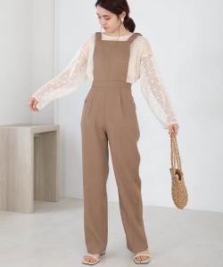 Комбинезон с двусторонними сборками на плечах