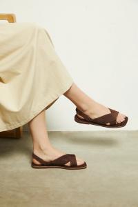 Замшевые сандалии Medicine, коричневый