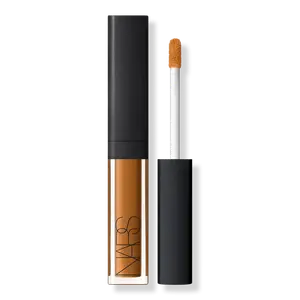 Миниатюрный кремовый консилер для сияния NARS, Chocolat (D0 - Medium-deep to deep with warm undertones)