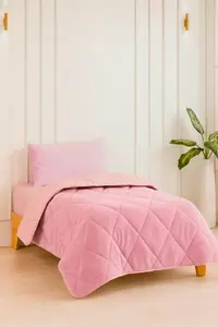 Одеяло Wellsoft Pink Duvet 135 x 200 см - двустороннее всесезонное одеяло, двухстороннее одеяло с наполнителем 300 г/м², мягкое и простое в уходе Formeya