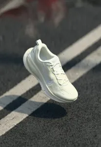 Кроссовки для бега по шоссе vomero 18 Nike Performance, Summit White/White/Chalk/Sea Glass