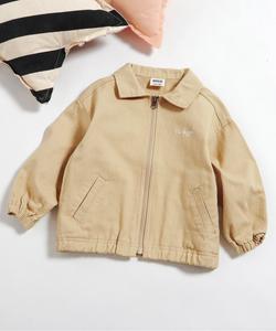 блузон с воротником