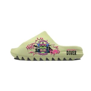 Adidas Originals Скользящие сандалии Yeezy Slide Slip Resistant Unisex Green