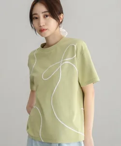 Футболка с вышивкой шнуром