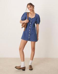 Джинсовое мини-платье ASOS DESIGN на пуговицах с рукавами-фонариками в цвете «полупрозрачный синий»