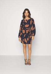 Платье дневное VMLYDIA SHORT DRESS Vero Moda Petite, цвет dark blue