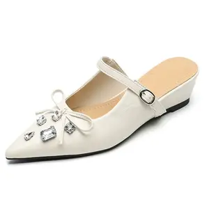 Женские сандалии с закрытым носком на резиновой подошве Lan Miao, Ecru