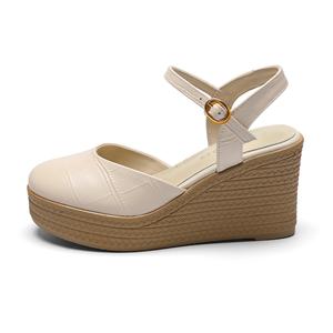 Сандалии на платформе с клиновидным каблуком 8,5 см ZHR, черные