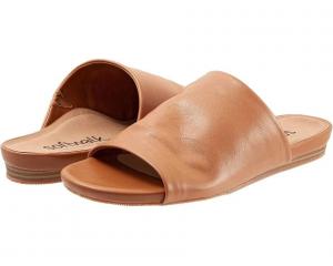 Женские удобные кожаные сандалии SoftWalk Camano коричневого цвета ZOGG2398