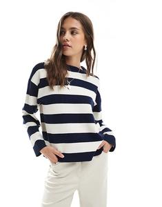 Джемпер свободного кроя Vero Moda из структурированной вязки в темно-синюю и кремовую полоску