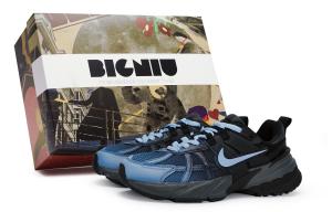 Кроссовки для бега V2K Run женские с низким верхом синего цвета Nike