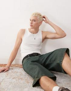 Топ COLLUSION в рубчик белого цвета