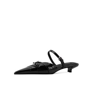 Shesrim Женские противоскользящие тапочки с закрытым носком на резиновой подошве черные, цвет Black