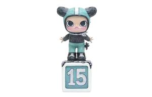 POP MART Статуэтка MOLLY 15th Anniversary, Bronze Ox Flying Apsaras, Silver Edition, модная фигурка 23см