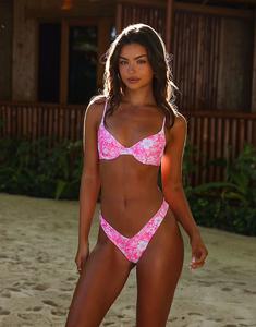 Бикини-топ на косточках Island Blush розового цвета Kulani Kinis