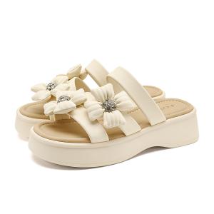 Нескользящие, устойчивые к запахам, износостойкие, быстросохнущие сандалии для женщин FOXER, Beige