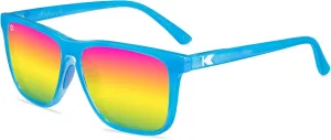 Поляризованные легкие солнцезащитные очки Knockaround Fast Lanes Sport для мужчин и женщин - защита UV400 - для бега, Rainbow Blues / Rainbow