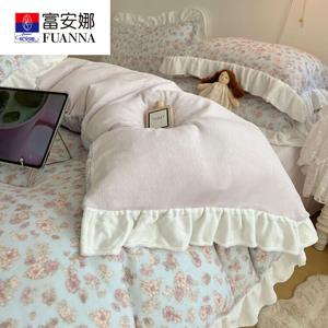 Fuanna Комплект постельного белья из 4 предметов (простыня, пододеяльник 220х240 см) из молочного бархата, цвет Lily of the Valley Dream