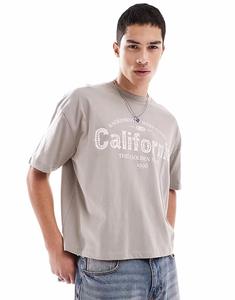 Футболка свободного кроя ASOS DESIGN с изображением города коричневого цвета