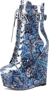 Женские ботильоны Aachcol на платформе с клиновидным каблуком, короткие ботинки, круглый закрытый носок, шнуровка, заклепки, пряжка, лакированные, каблук 6 дюймов, Blue Multicolor