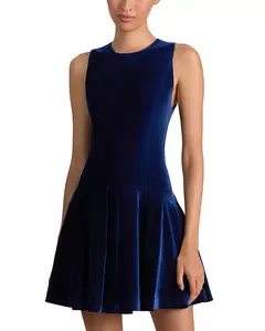 Платье без рукавов от Адли Alice And Olivia, синий