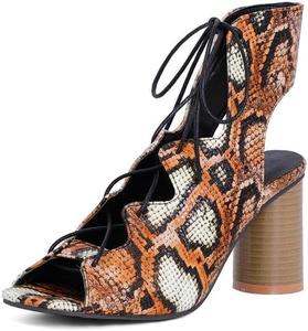 Женские ботильоны-сандалии с узором под змею, тиснением, вырезами, средним каблуком, шнуровкой, квадратным открытым носком YUHATRG, Brown