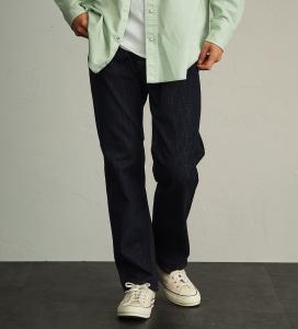 Брюки свободного прямого кроя Wrangler из серии BROWN.