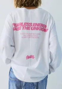 Топ с длинными рукавами, прямого кроя, со швами. Pull&Bear, White