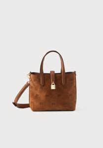 Сумка KARL LAGERFELD AUTOGRAPH PADLOCK TOTE, Dark Tan/Brown