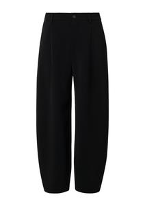 Свободные брюки со складками спереди s.Oliver, черный
