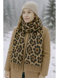 Теплый шарф "Леопард" коричневого цвета collezione alessandro