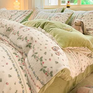 Disney Комплект постельного белья с простыней на резинке, 200x230 см, высоковесный молочный флис, двойная теплота, Garden Rabbit