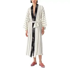 Полосатое кимоно-халат Kutnia, черный