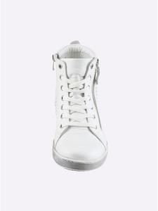 Короткие ботильоны белого цвета Andrea Conti