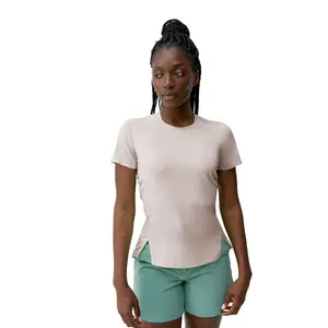 Футболка женская Atazar Born Living Yoga, розовый пастельный