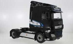 Premium Classixxs Daf Xf Space Cab Черный 2018 1:18 30212