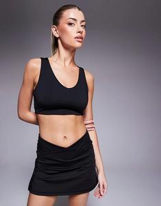 4505 Спортивный бюстгальтер со средней поддержкой и V-образным вырезом, спинка-борцовка, черный цвет