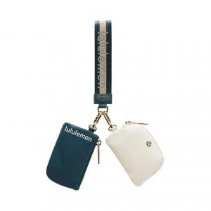 Lululemon Женский кошелек из переработанного нейлона голубой с белым, Cyan & White