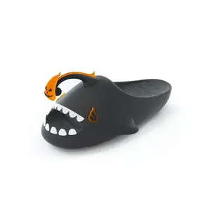 Тапочки-слайды Sharkicks Ghost Fire Pumpkin унисекс HelloSlippers, Black
